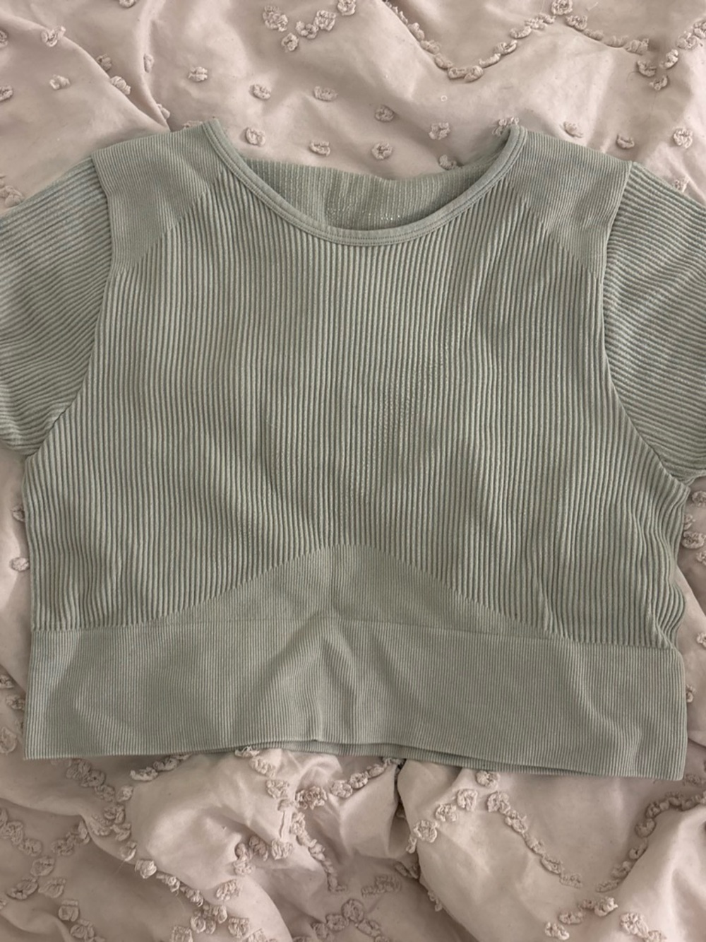 women’s cropped shirt